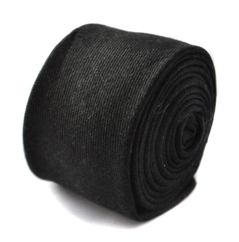 black skinny linen tie